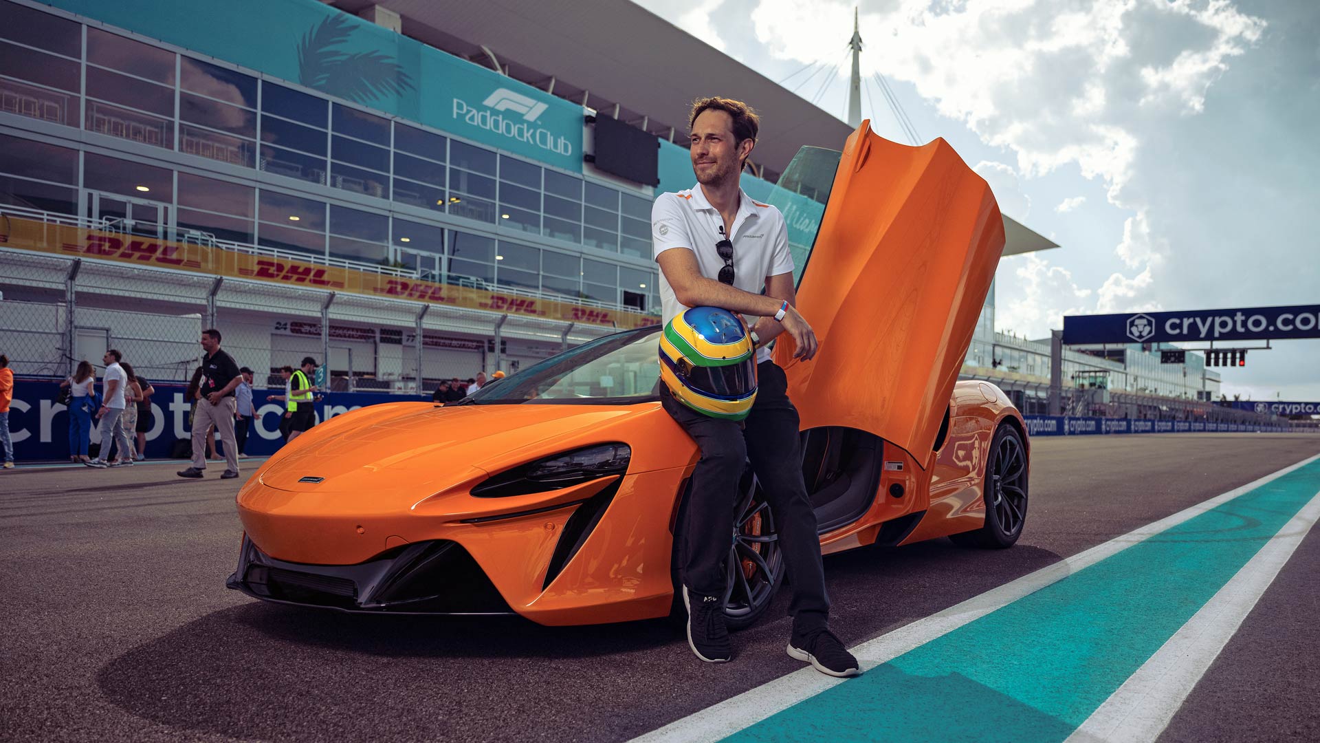 Bruno Senna laps Miami GP circuit in McLaren Artura