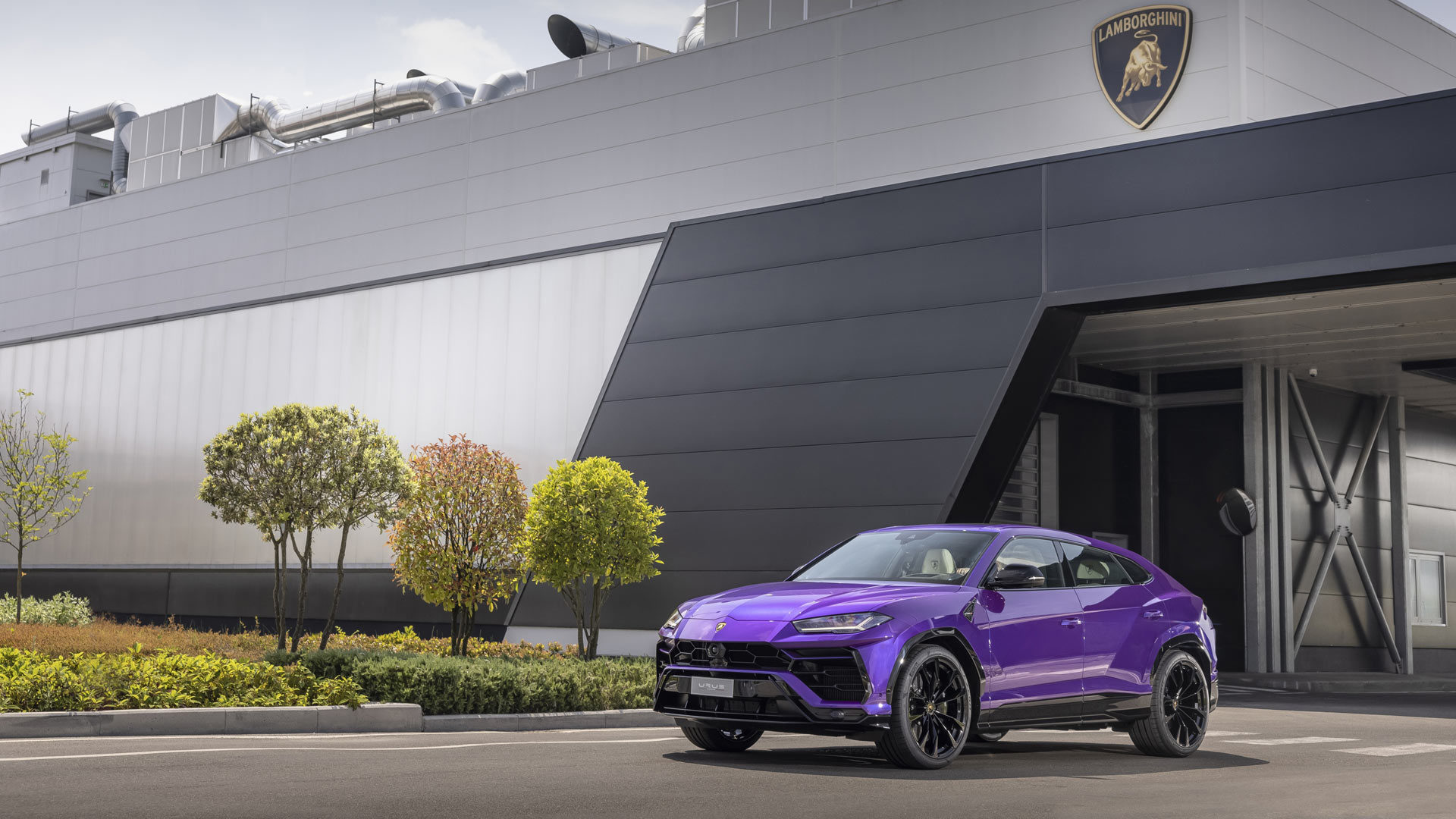 Lamborghini Urus Production Milestone