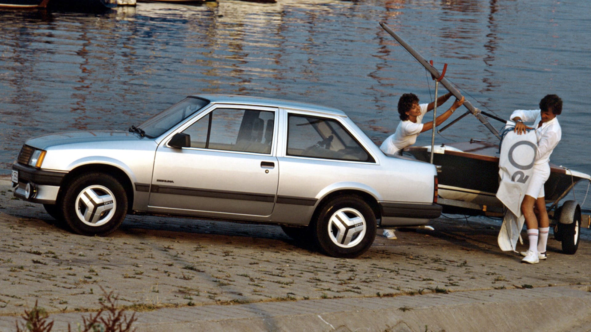 1982 Vauxhall Nova Saloon