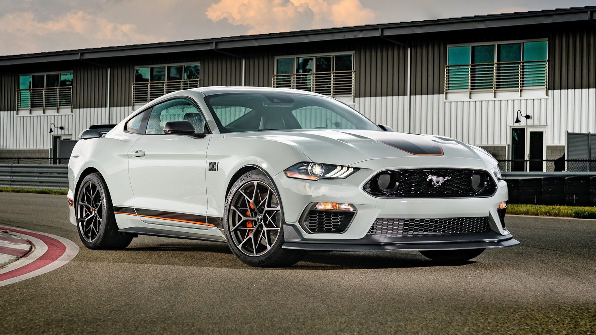 2021 Ford Mustang Mach 1