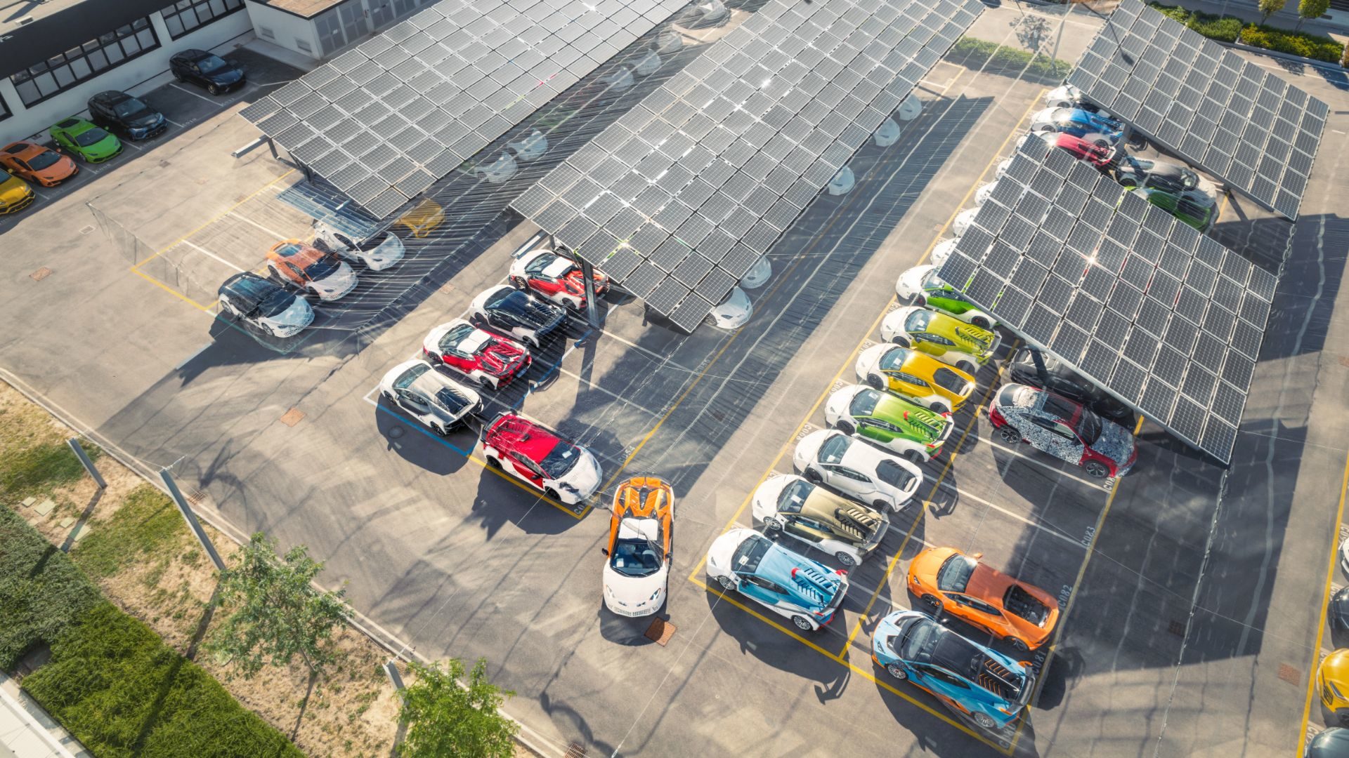 Lamborghini solar panels