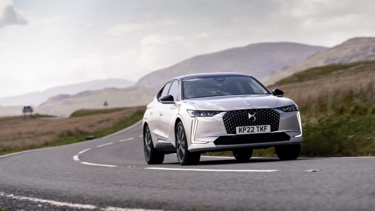 DS 4 E-Tense 2022 review