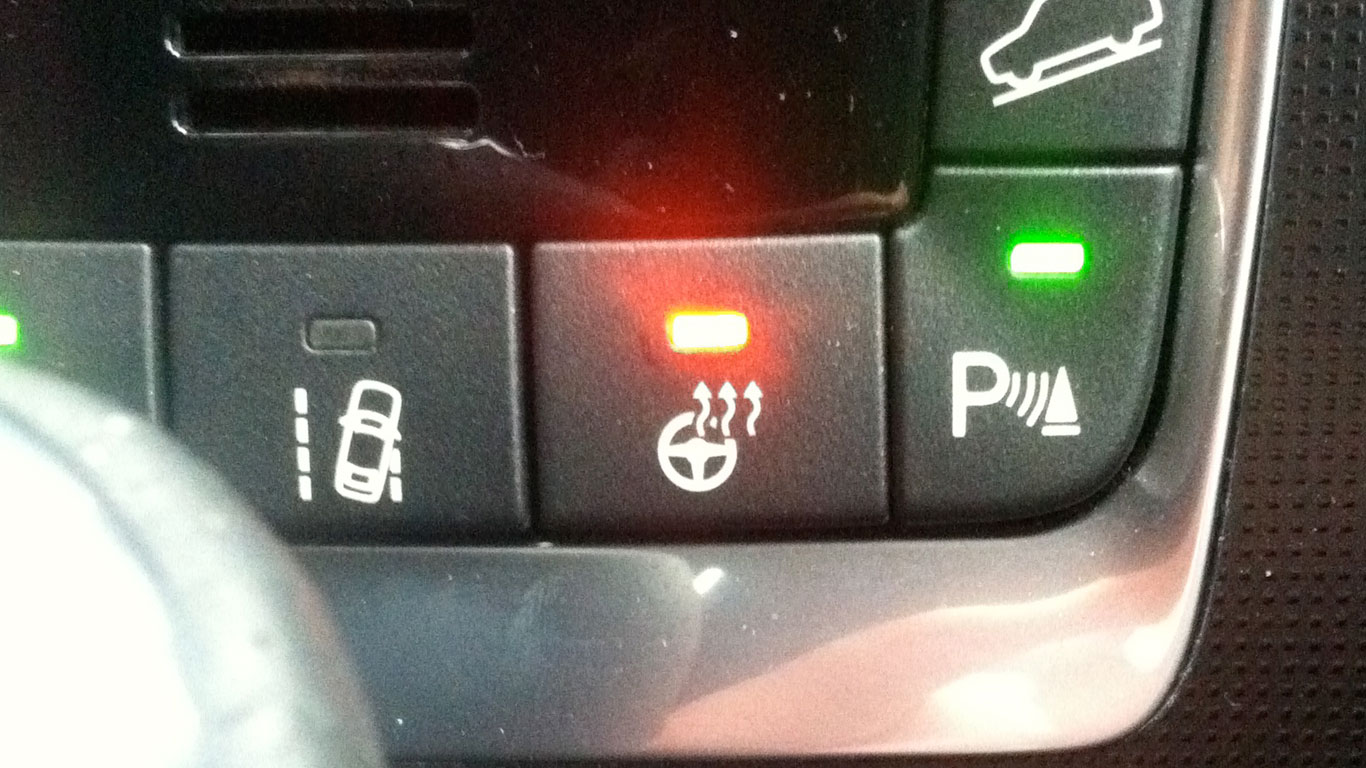 Heated steering wheel