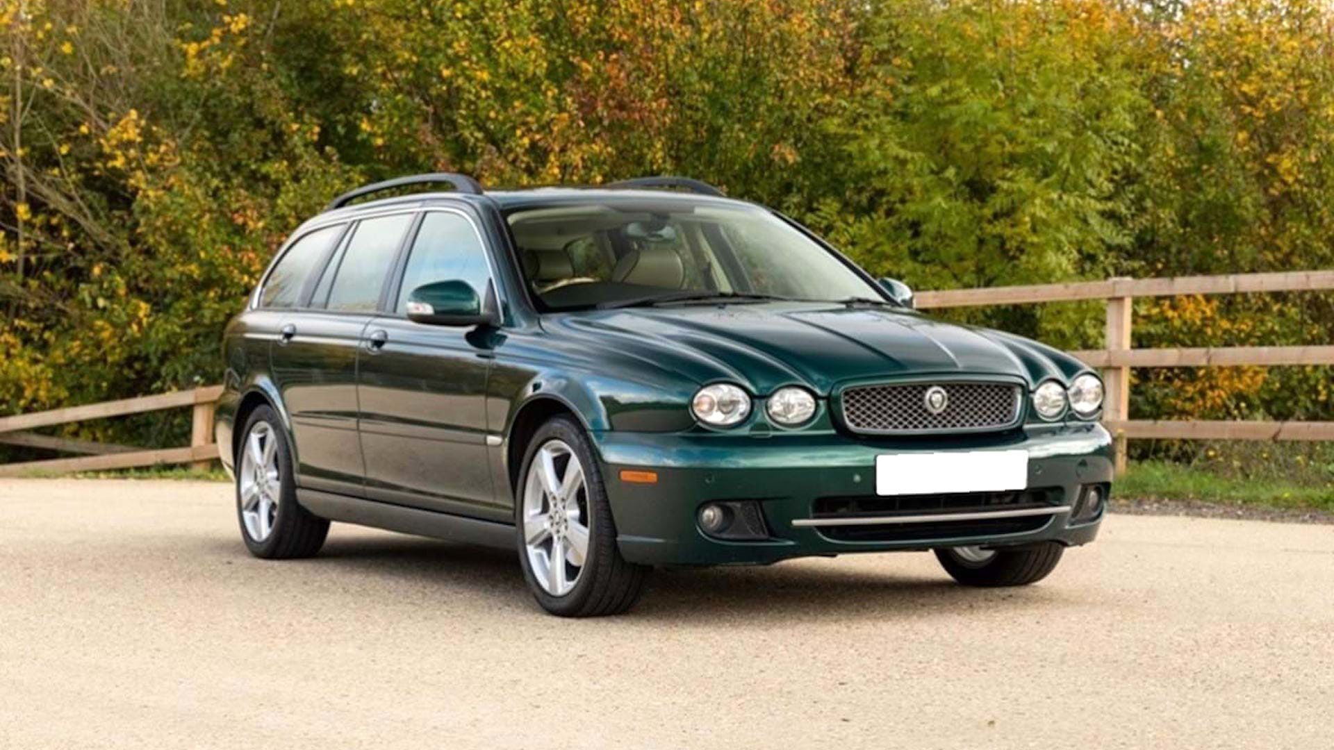 HM Queen Elizabeth II Jaguar X-Type