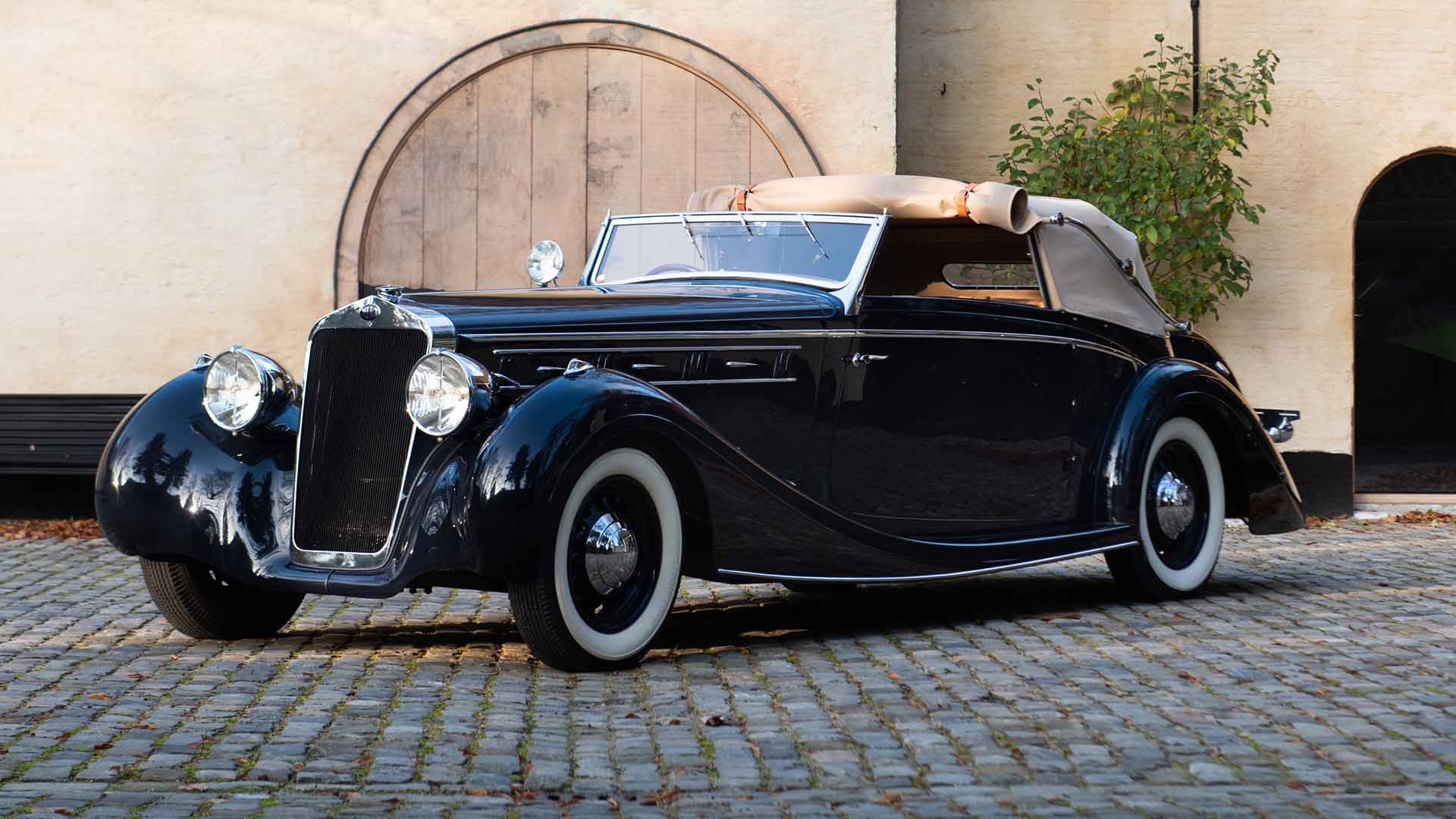 Delage D8