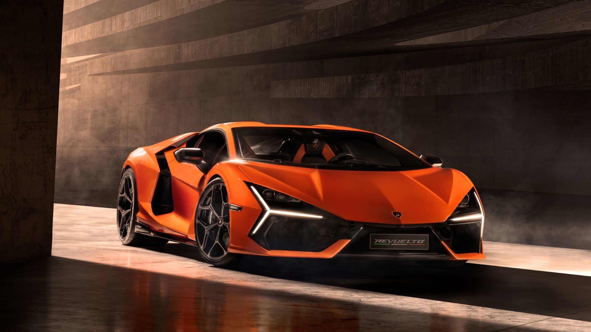 Lamborghini Revuelto