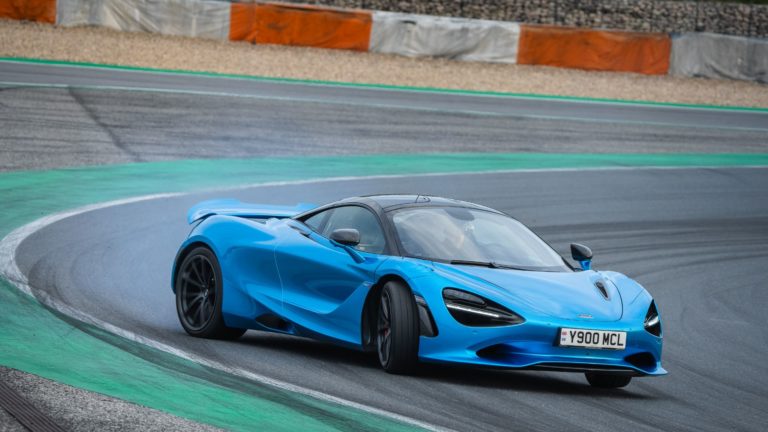 McLaren 750S 2023 review